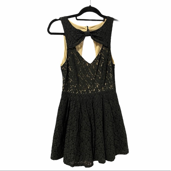 Material Girl Juniors Lace Dress - Picture 1 of 11